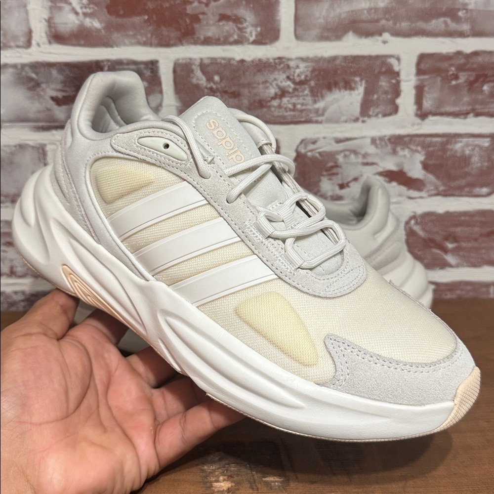 Adidas Women's Ozelle Running Cloud Foam Shoes - GX1727 Size 10